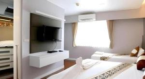 J Town serviced Apartments&hotel
