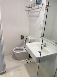Stunning Seaview Duplex George Town Maritime Suites