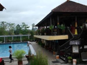Wonua Monapa Hotel Resort