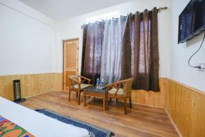 Via Paradise Guest House