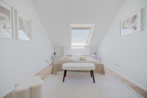 3 BR Penthouse - WHIRLPOOL - ZENTRAL - KÜCHE - WIFI - KAFFEE - GERÄUMIG - TERRASSE - PARKHAUS