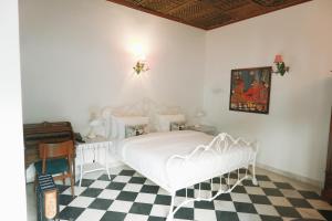 Neem Haveli