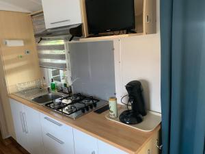 Chalets Chez Adeline Cevennes : photos des chambres