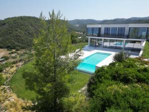 Moneyfastor Villa