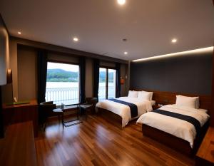 The Hill House Yangpyeong
