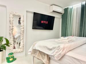 Le Petit II Apartment