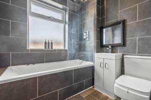 The Bishopsworth House