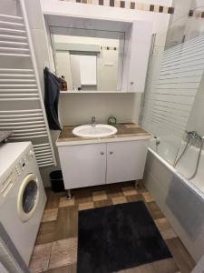 JennyHill Home Apartments