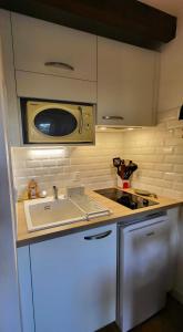 Appartements Studio Bord de mer avec terrasse : photos des chambres