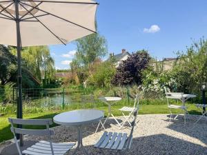 Villas La Meslaysienne - Comfortable house, swimming pool : photos des chambres