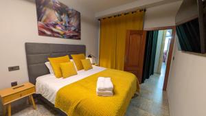 Alma de Málaga 2BR Stay with Art History & Comfort in the Heart of the City