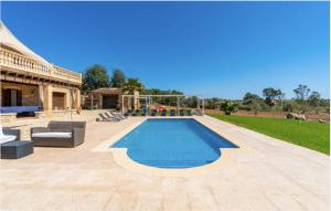 Villa Lorenzo Manacor by PriorityVillas