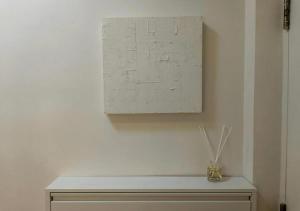 Central Modern Cosy Condo in Makati - The Linear Suite