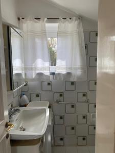 32 Centro - Trilocale con terrazza e vista sul mare Porto Faro