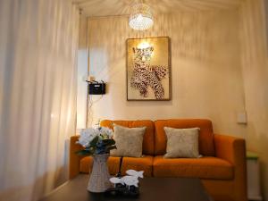 Peaceful Condo at Happening Nimman