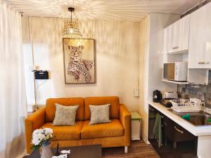 Peaceful Condo at Happening Nimman