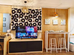 Peaceful Condo at Happening Nimman