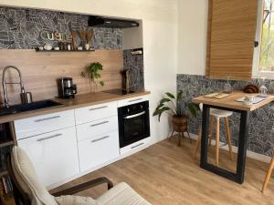 Appartements Logement Ideal pour un couple : photos des chambres