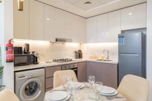 Eye-catching 1 Bedroom in Azizi Riviera