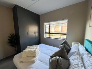 The Ridge Modern Escape