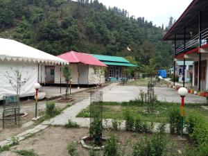 River Side Resort Barot