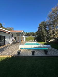 Maison neuve classée 3 étoiles entre océan et forêt