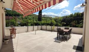 Bordon wines, estate with accommodation