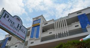 Pinehill Suites