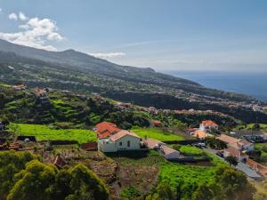 Calheta- Family home