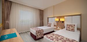 Family Room room in Royal Garden Beach Hotel