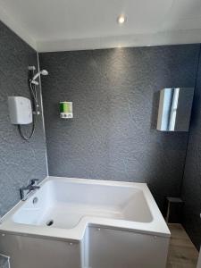 Helensburgh Central Apartment - Macaulay Letting