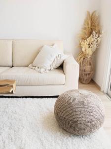 Healthy vacation with sea view, pool, 2 double beds