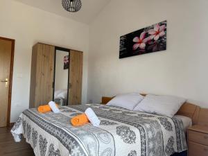 Apartman mirna lokacija s pogledom i parkingom