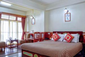Sonam Delek Gangtok Tibet Road