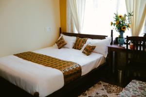 Adhyaya - Heritage Reverbed 4 BHK AC Triplex Villa