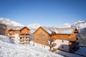 Les Gentianes by Actisource