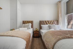 Chic 1-Bed Flat in the Heart of Soho Wardour Street! No Lift 1WD