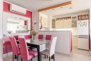 Cozy apartment near the beach and Split center