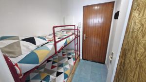 Appartements Saint Georges de Didonne - PLEINE VUE MER pour ce STUDIO CABINE face a la plage : photos des chambres