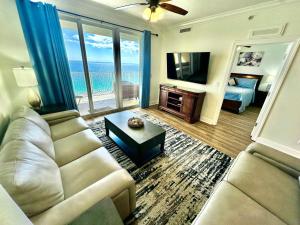 Tropic Winds 1806