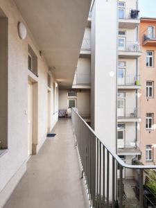 Nook & Nite Apartments