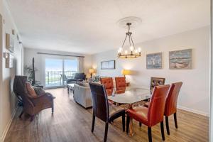 Emerald Oasis, Emerald Oasis- Gulf Front, Great for Families and Close to Destin Harbor!