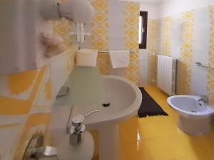 Charming villa with sea view img25
