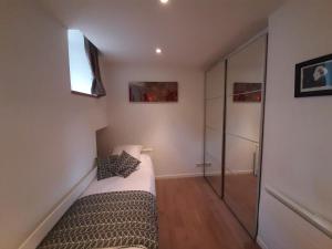 Appartements Appartement grand confort au coeur de Millau : photos des chambres