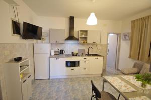 Aparments Orange & Blue