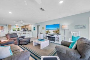 Belles Beach House