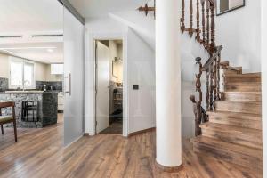 Exclusive Villa, private pool, BBQ and beach access REMS