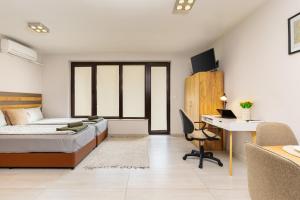 Studio 'Ozi' quite place in Perfect Center
