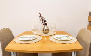 Studio Ozi quite place in Perfect Center