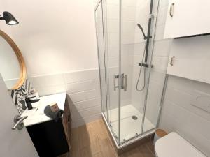 Renovated T3 apartment with view of central Rennes